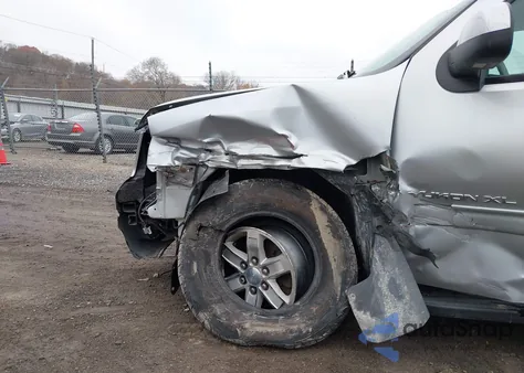 2012 GMC Yukon Xl 1500 Slt z USA, uszkodzony, nr VIN 1GKS2KE73CR112509